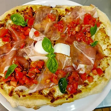 Hotel Restaurant Le Mulberry 2*