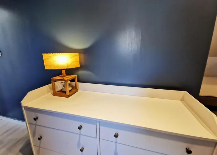 מלון Restaurant Le Mulberry