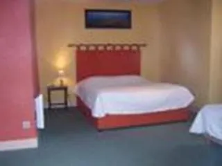 Restaurant Le Mulberry ארומנש-לה-באינס