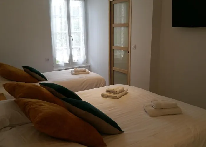 מלון Restaurant Le Mulberry