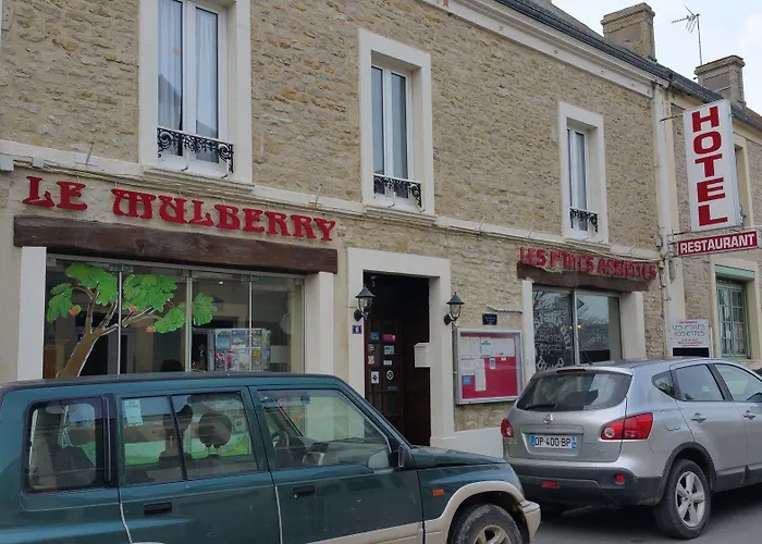 מלון Restaurant Le Mulberry ארומנש-לה-באינס