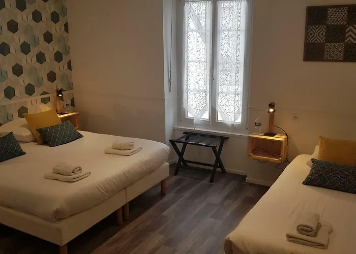 Restaurant Le Mulberry 2* ארומנש-לה-באינס